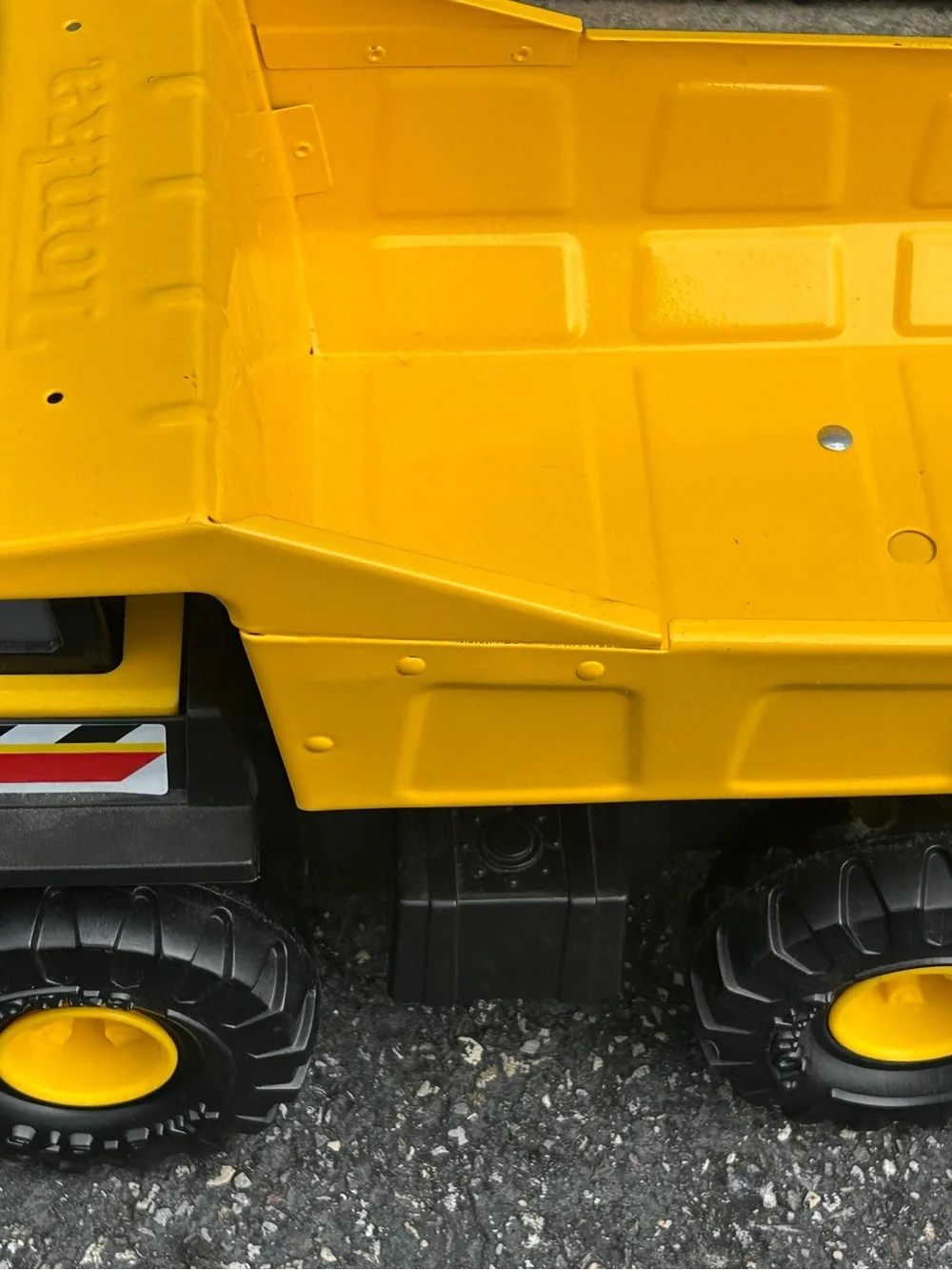 Tonka Yellow and Black Heavy-Duty Dump Truck Toy